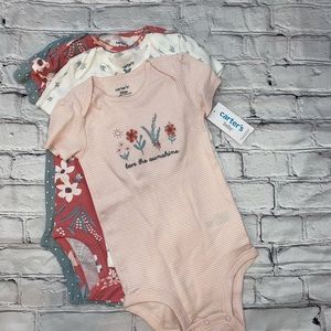 Carters onesies NWT 24 month bundle of 5